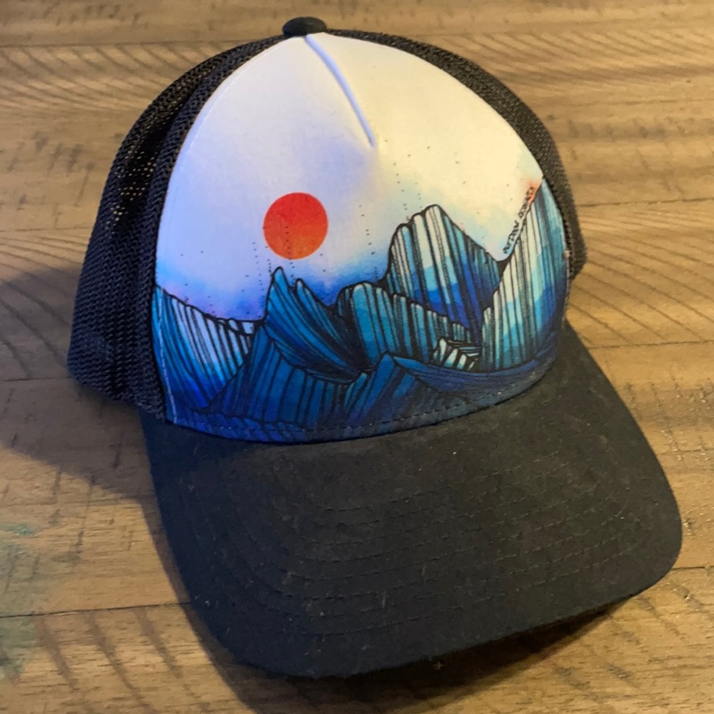Outdoor research ballcap